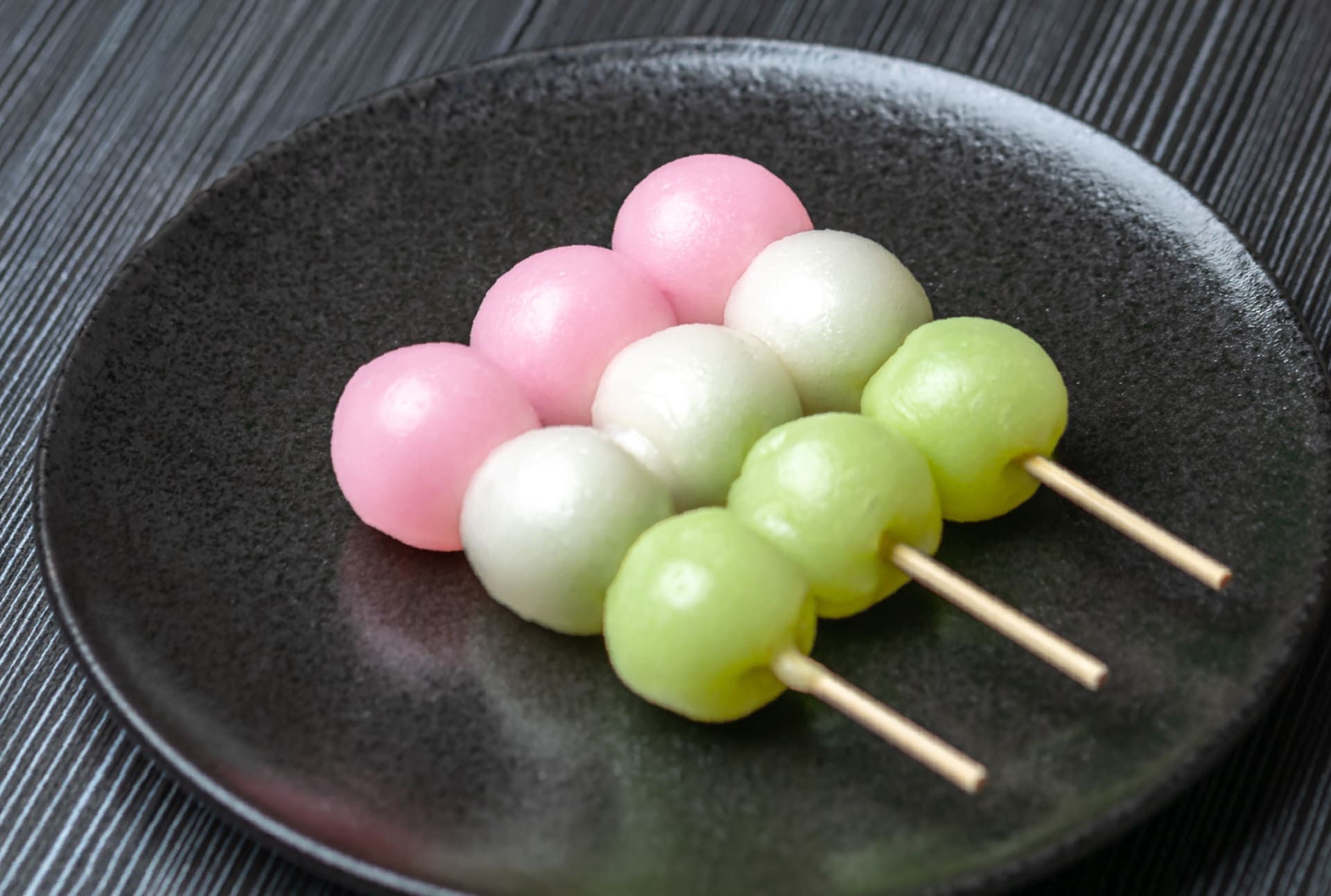 Poto of Sanshoku dango